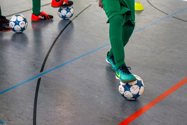 发动暴力袭 发动暴力袭